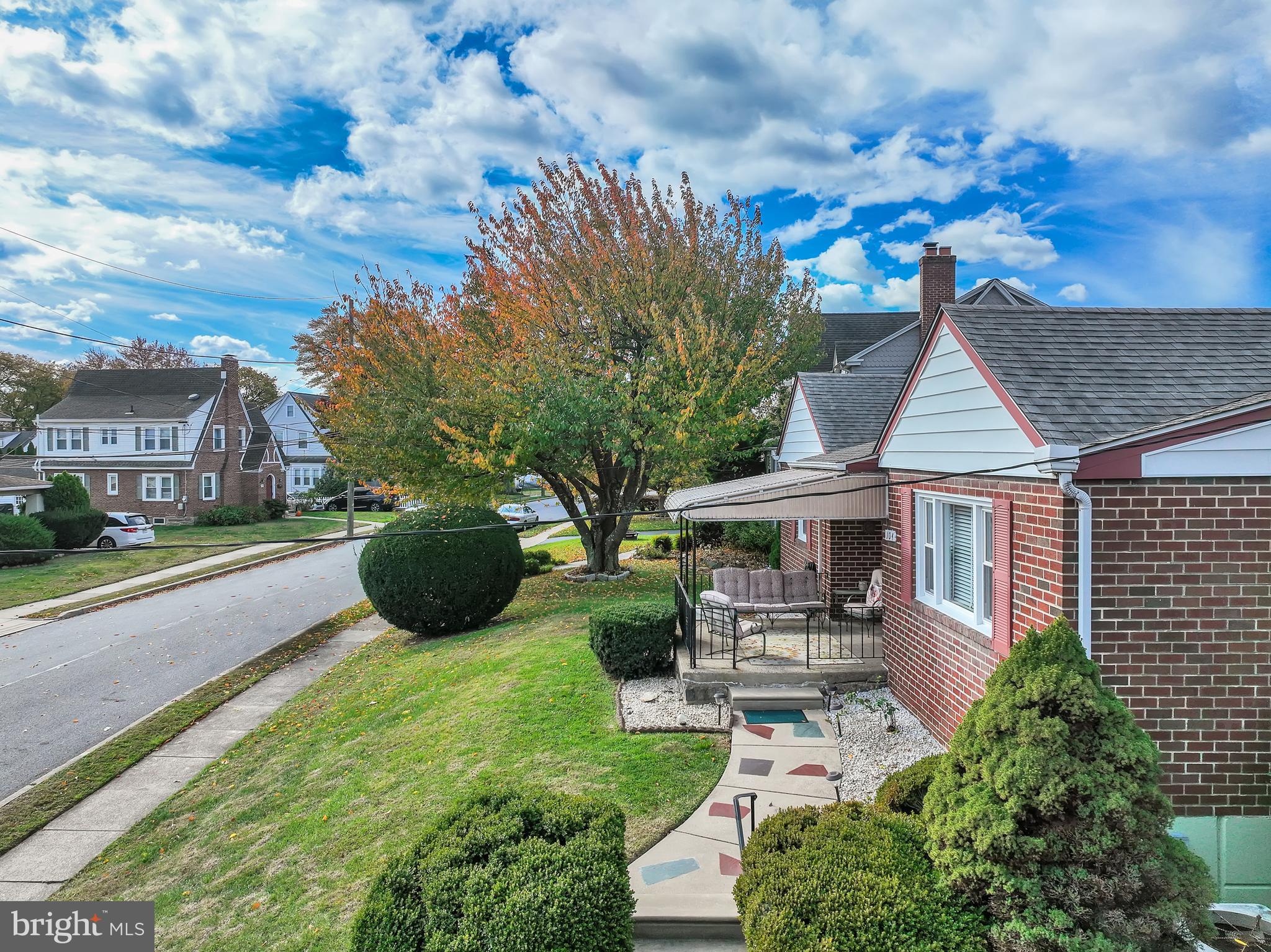 LLANERCH - Residential