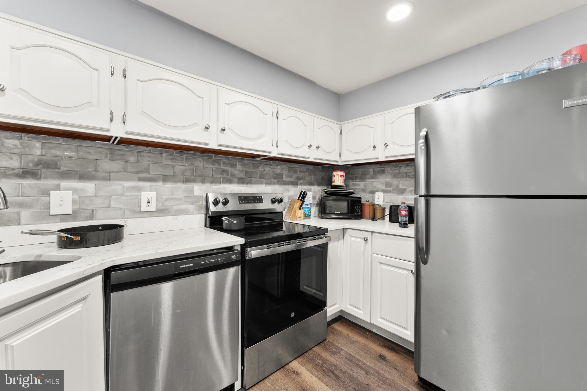 GRAY HAVEN - Residential