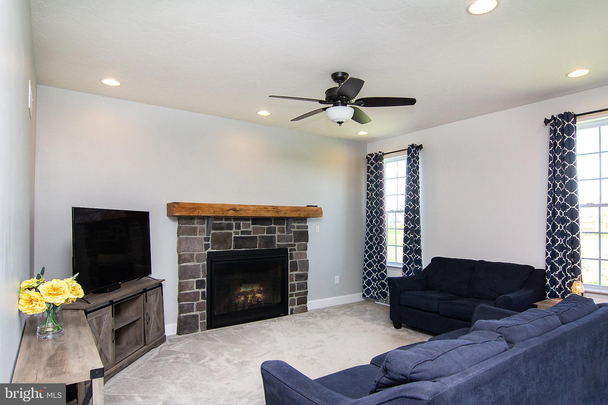 STONEWICKE - Residential