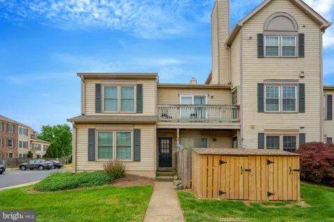 10519 Stonington Lane, Manassas, VA MLS: VAPW2092776