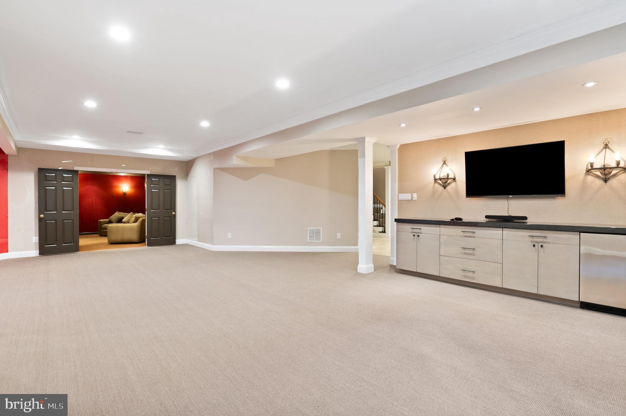 LOCUST RIDGE - Residential