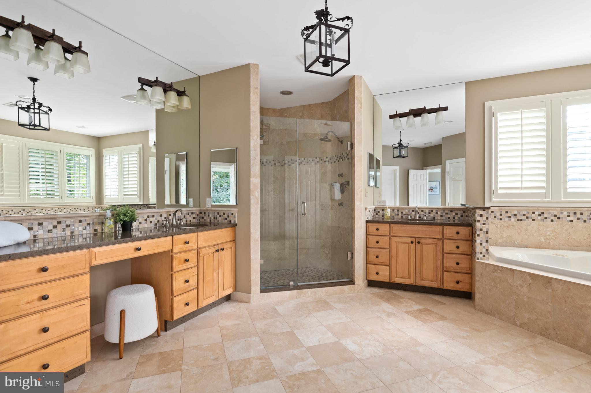 LOCUST RIDGE - Residential