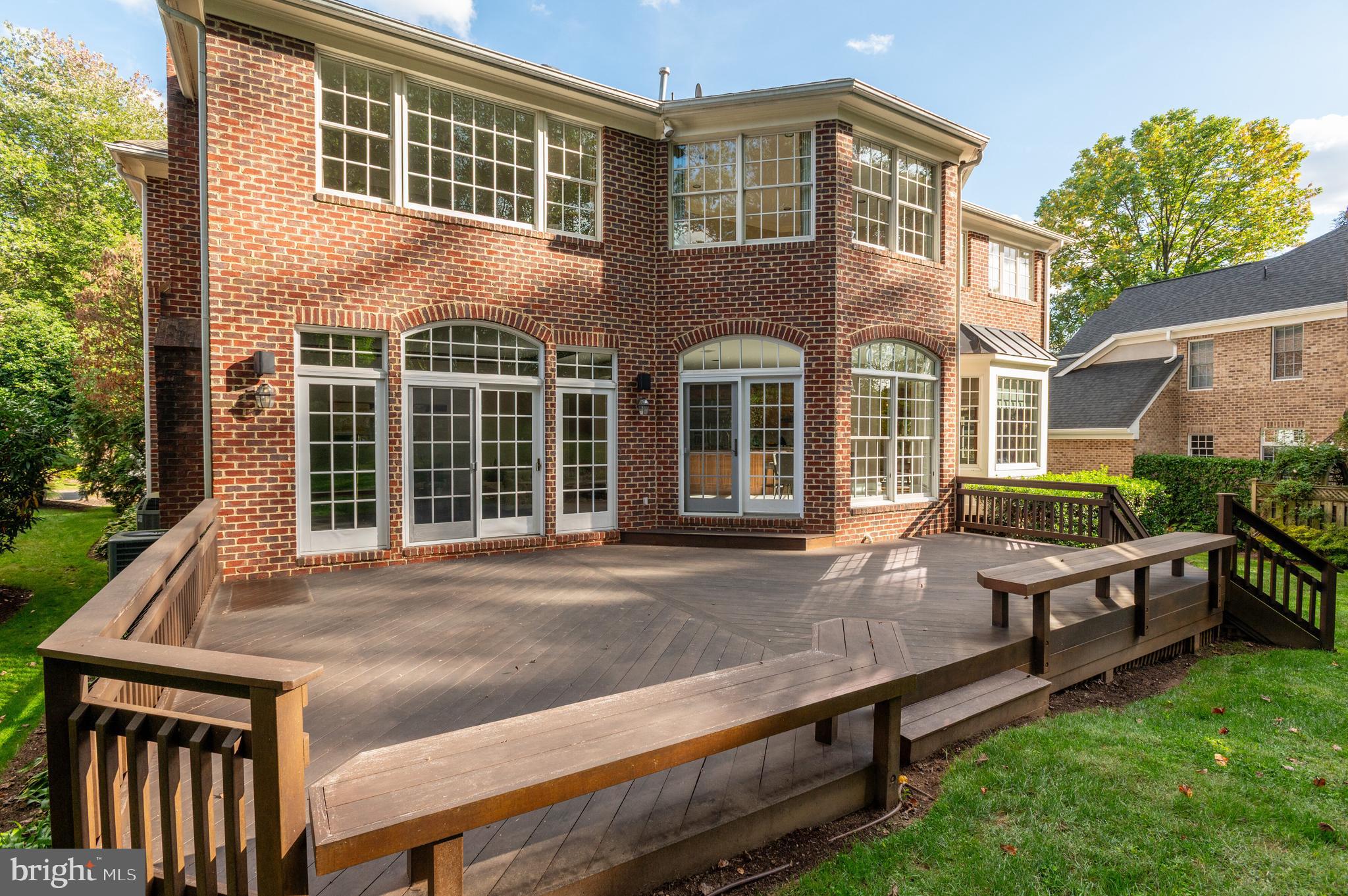 LOCUST RIDGE - Residential