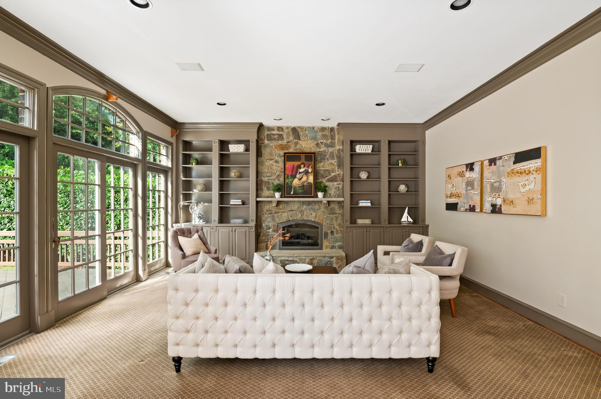 LOCUST RIDGE - Residential