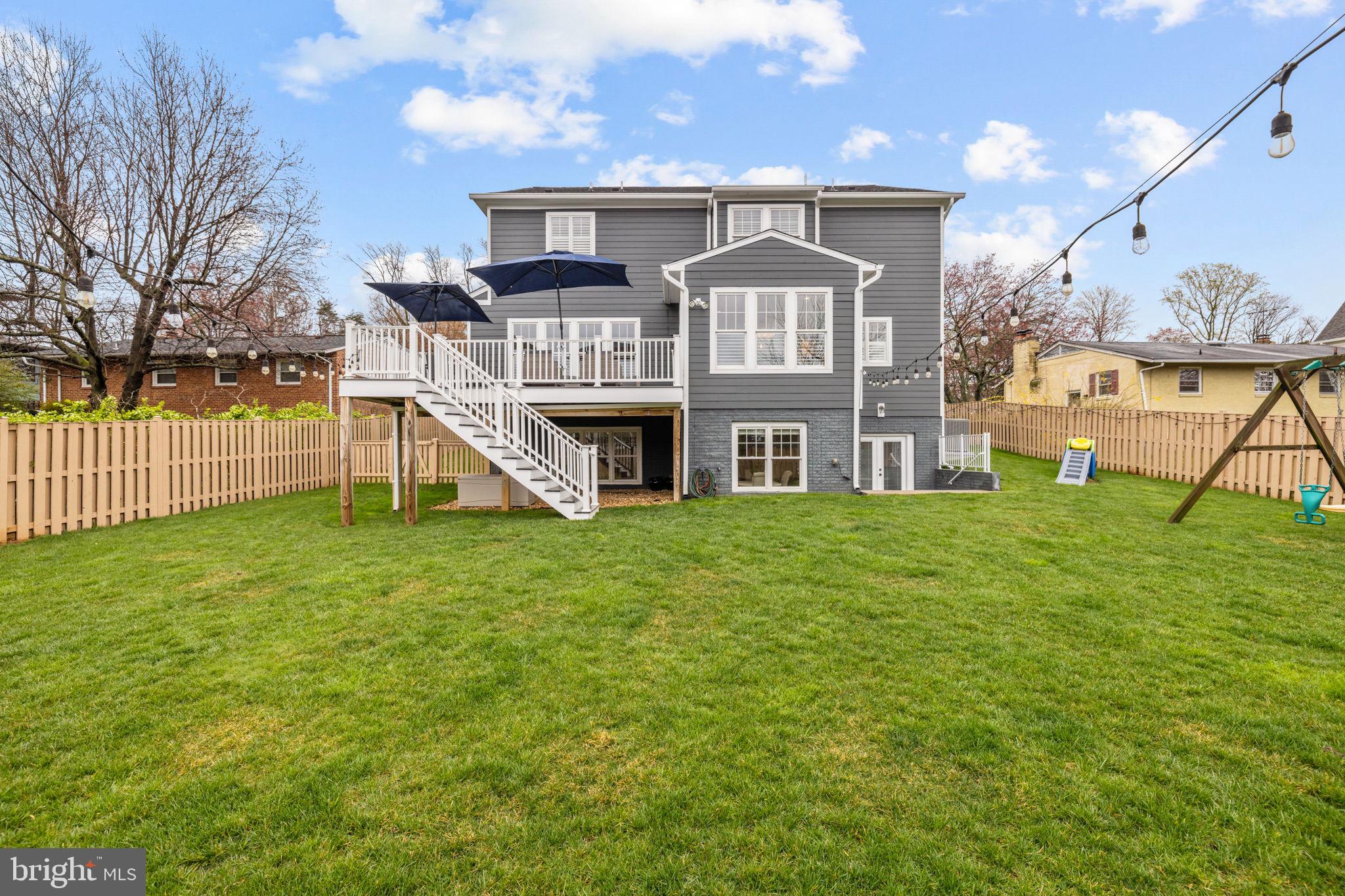 VIENNA WOODS - Residential