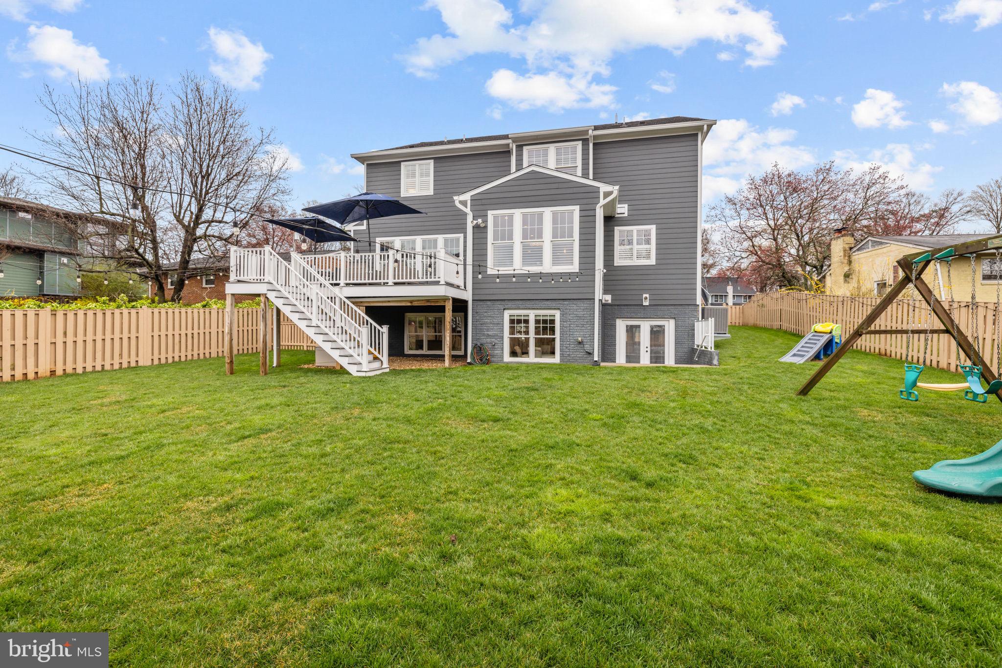 VIENNA WOODS - Residential