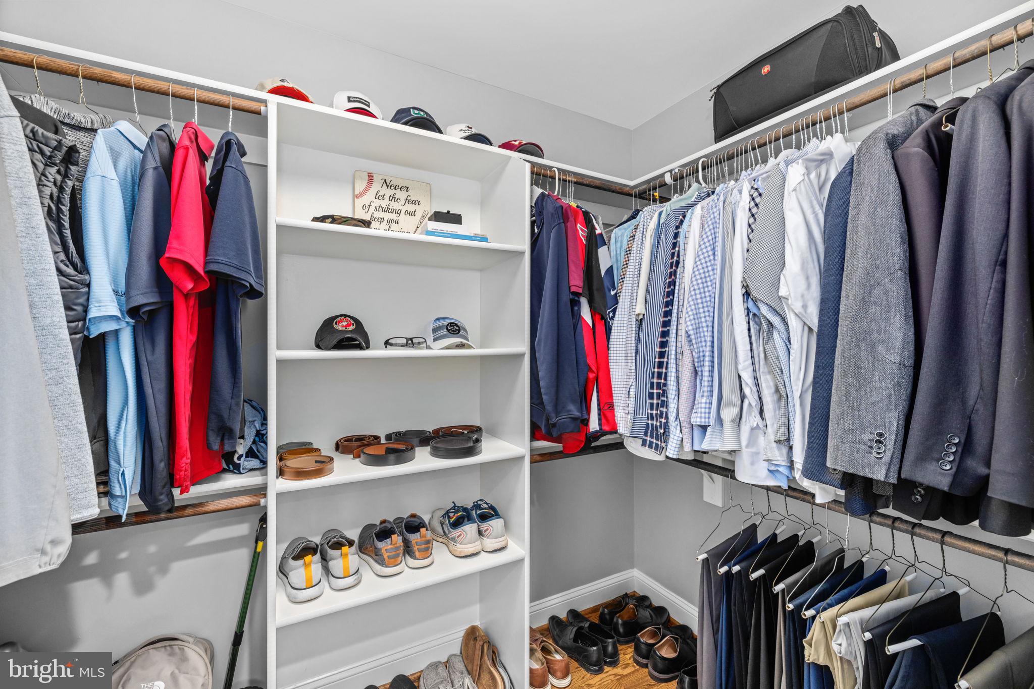 VIENNA WOODS - Residential