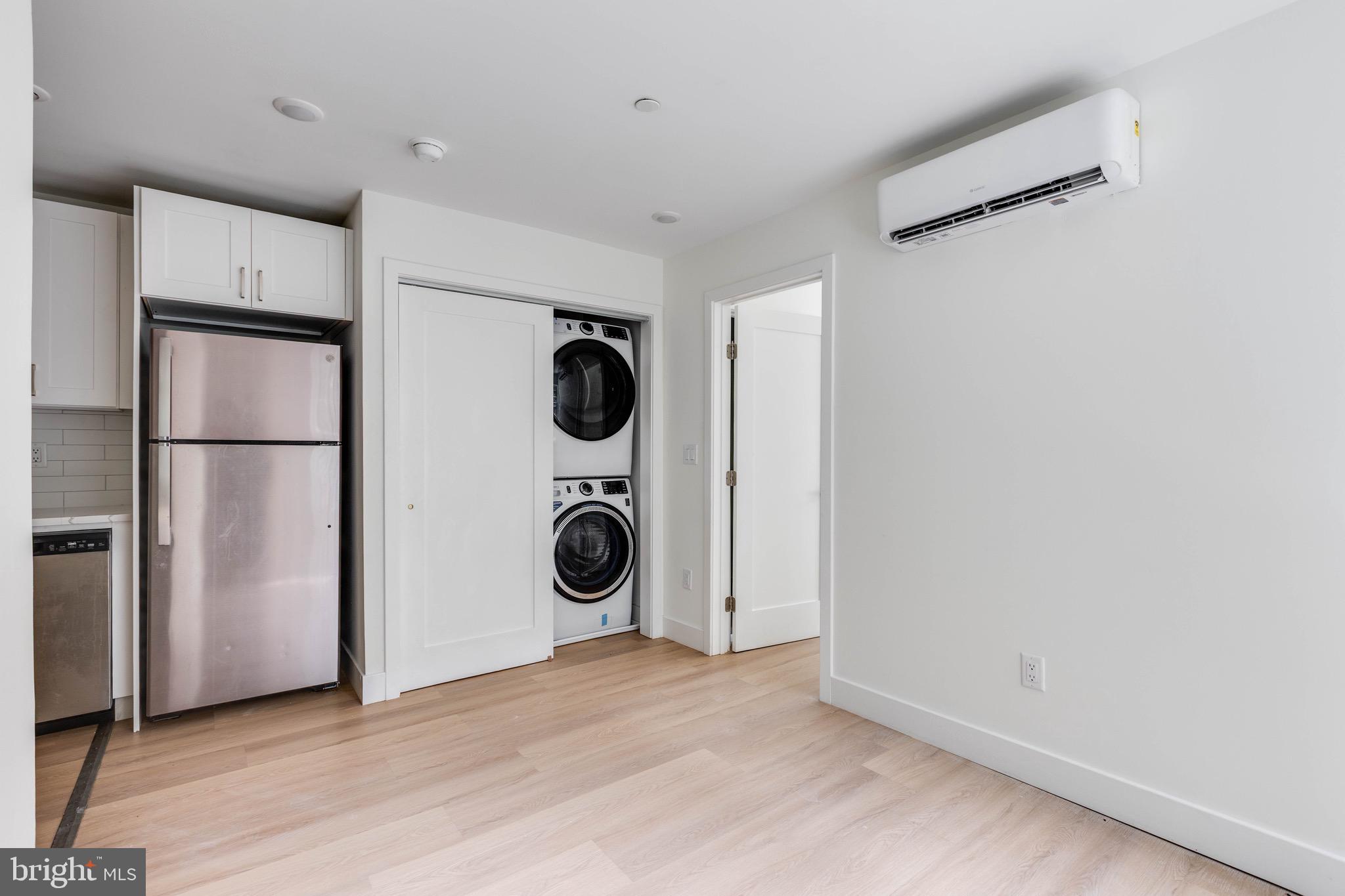 LOGAN - Residential Lease