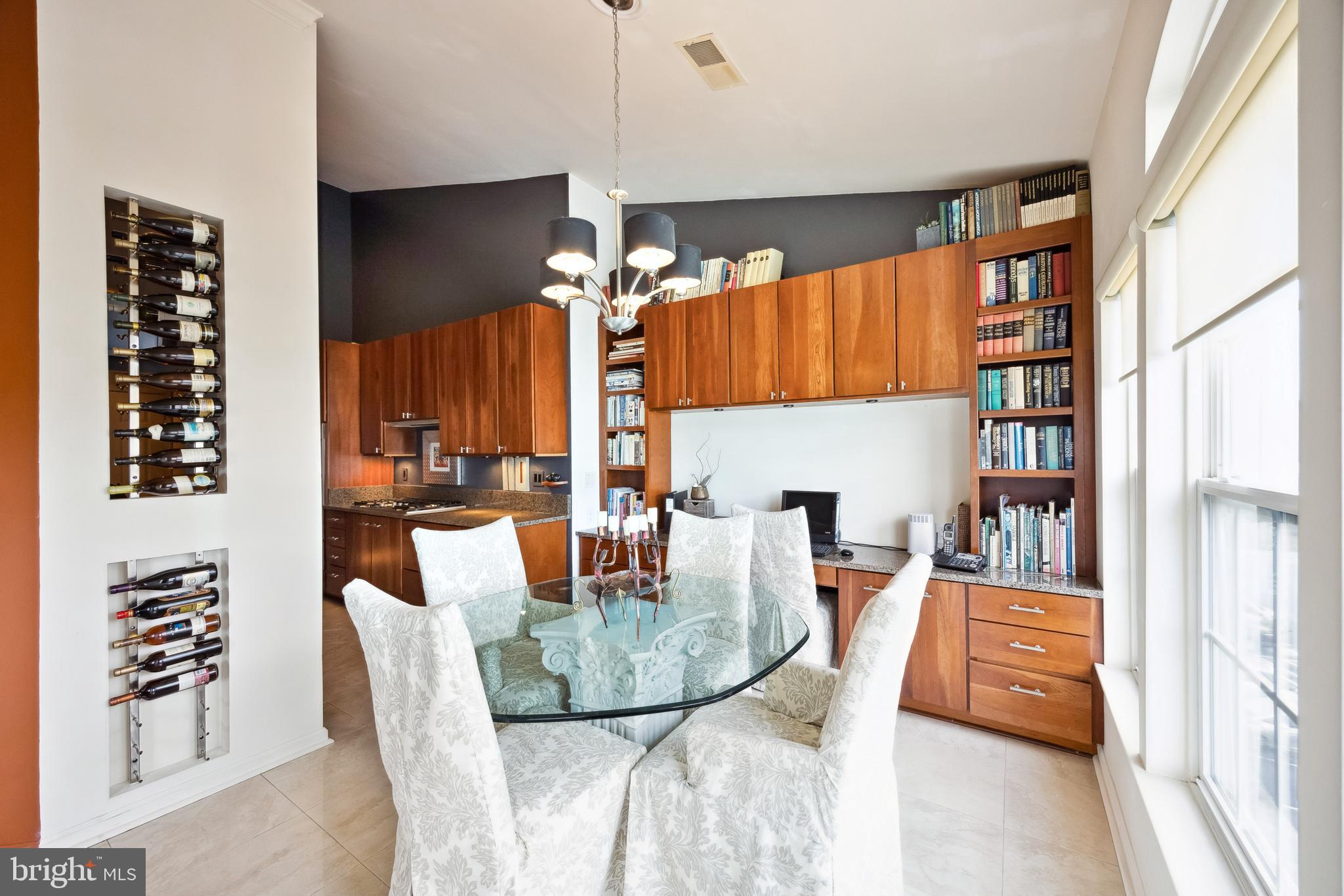 HEARTHSTONE AT VILLAGE CREST CONDOMINIUMS - Residential