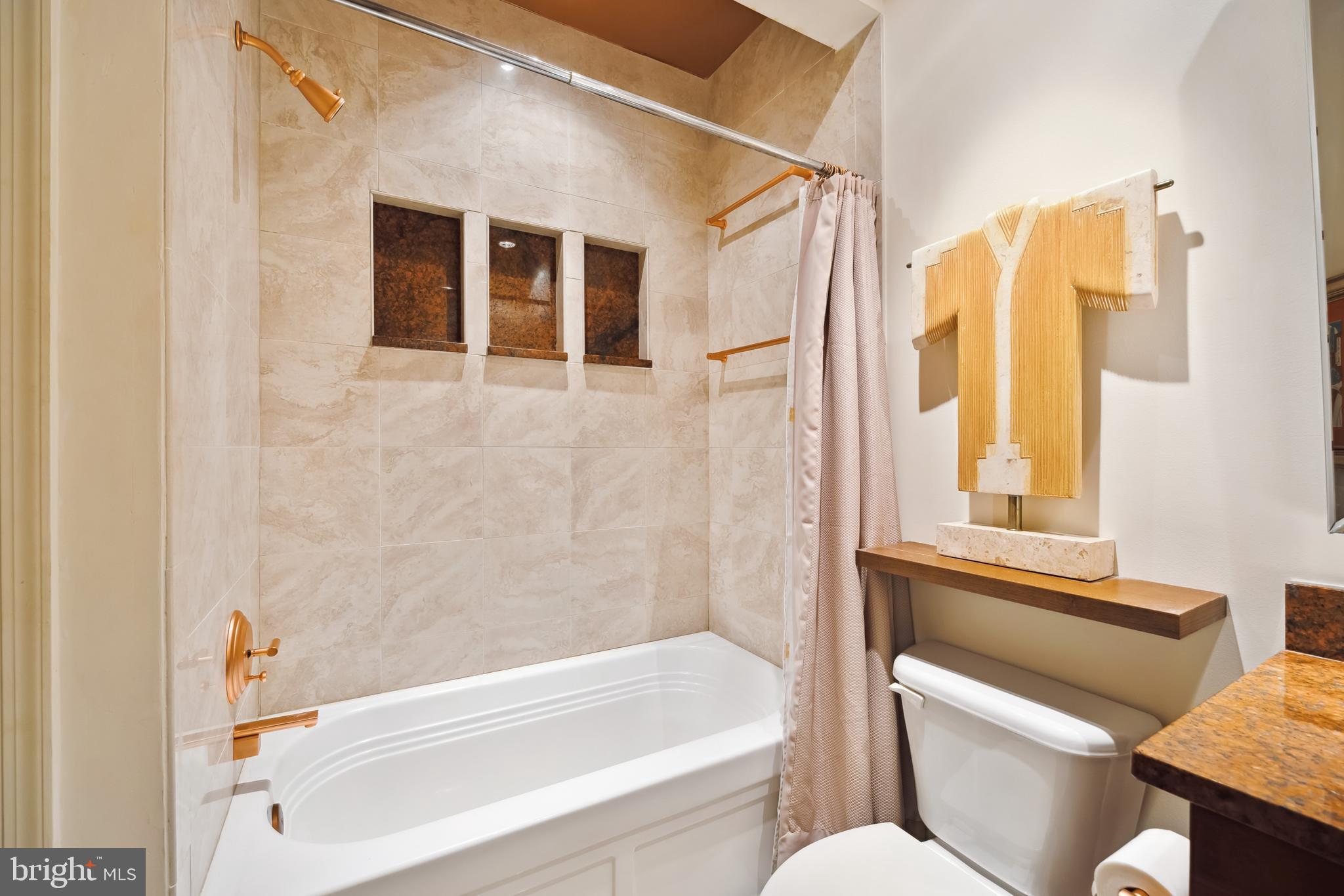 HEARTHSTONE AT VILLAGE CREST CONDOMINIUMS - Residential