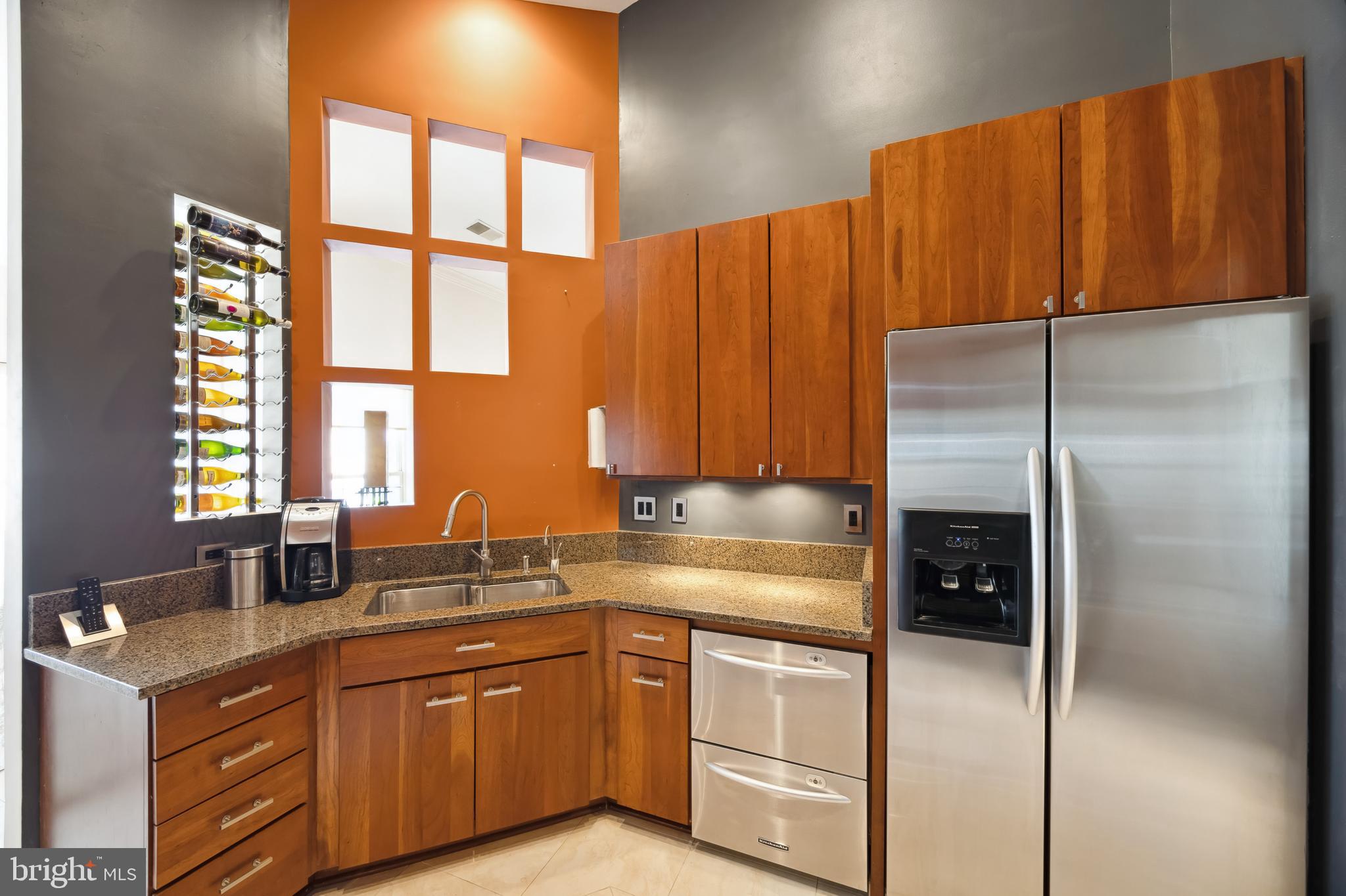 HEARTHSTONE AT VILLAGE CREST CONDOMINIUMS - Residential