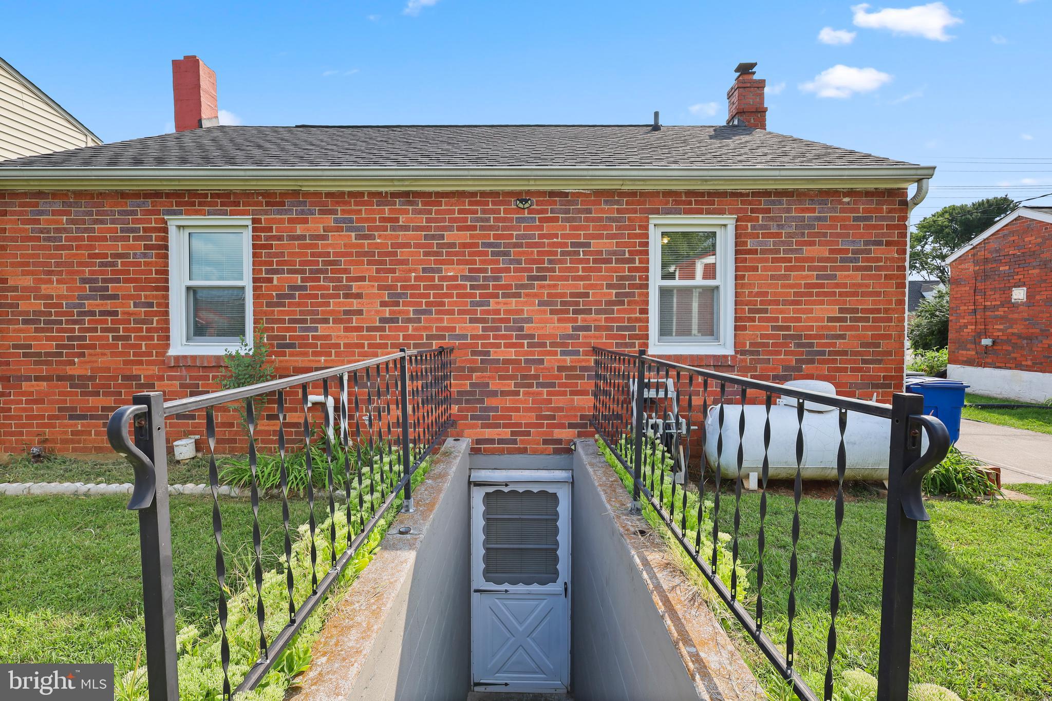 DOWNING ESTATES - Residential