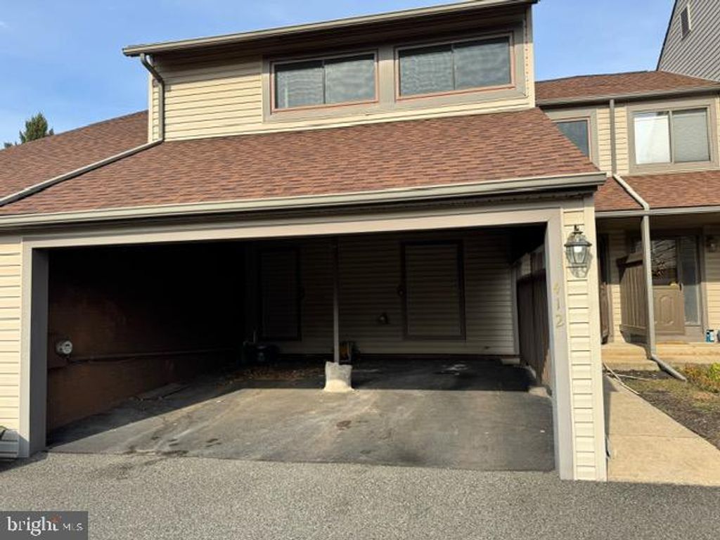 Photo of 412 Bridge Street, COLLEGEVILLE, PA 19426 (MLS # PAMC2161590)