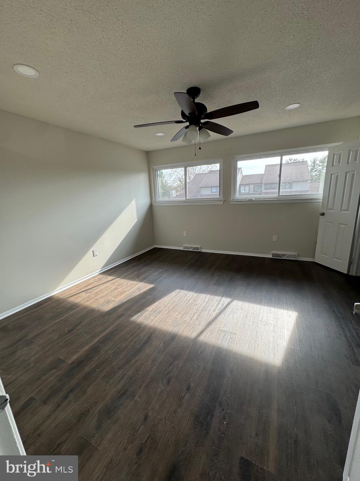 BIRCHWOOD - Residential Lease