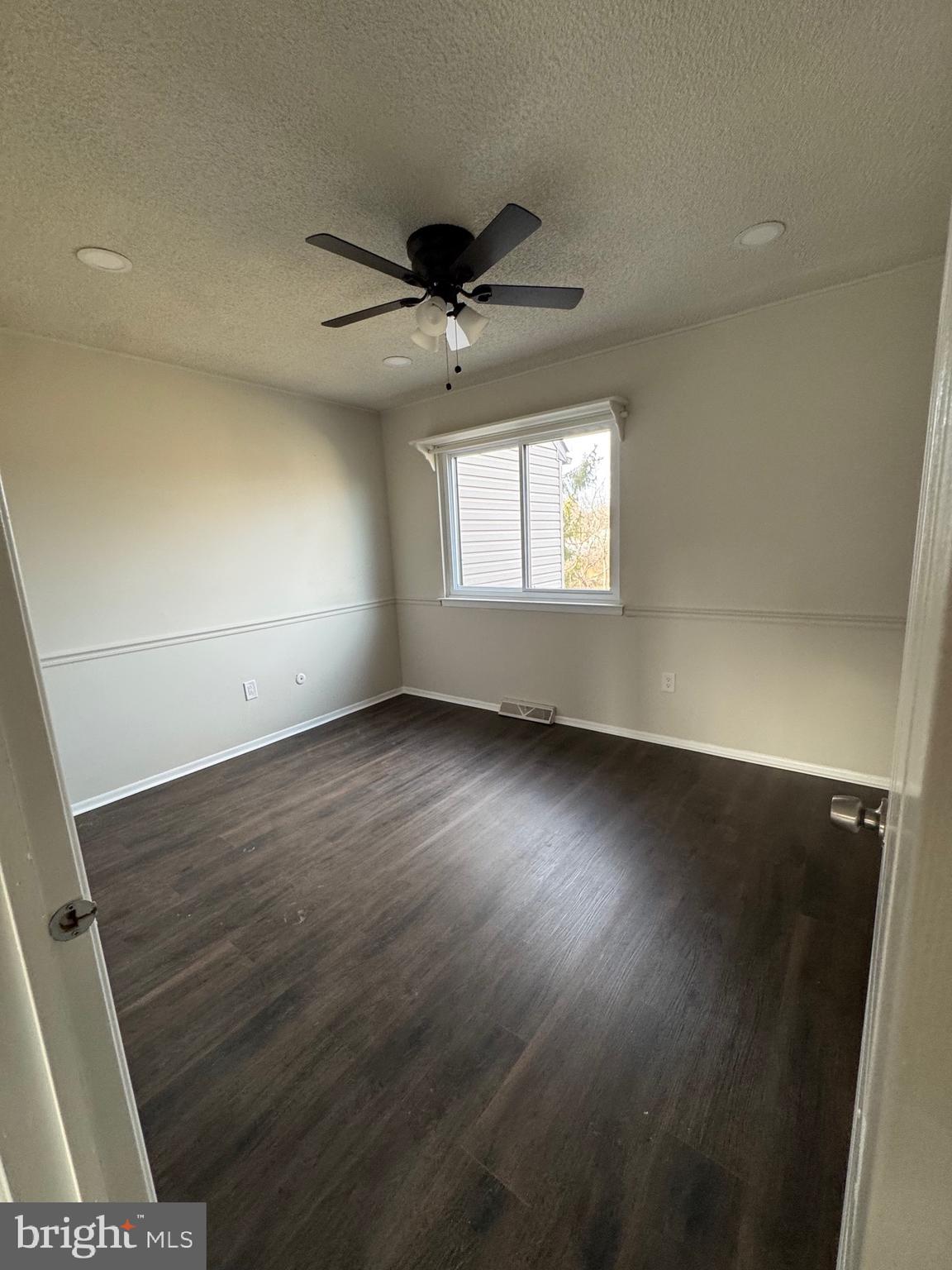 BIRCHWOOD - Residential Lease