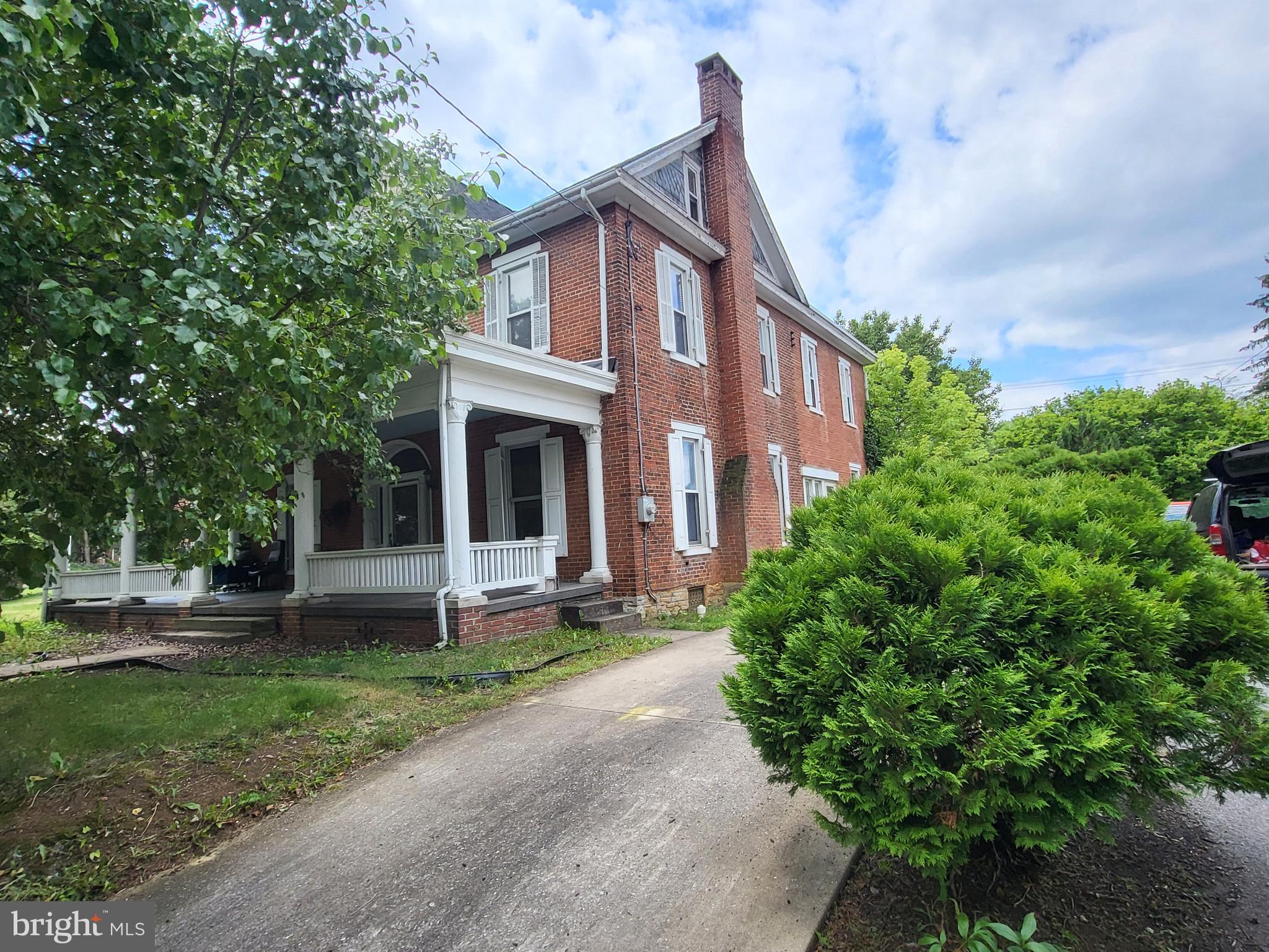 24 CHURCH STREET