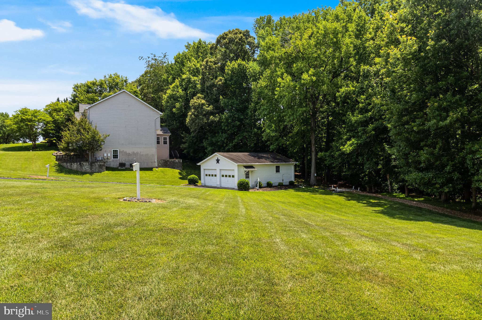 12310 LONGLEAF LANE