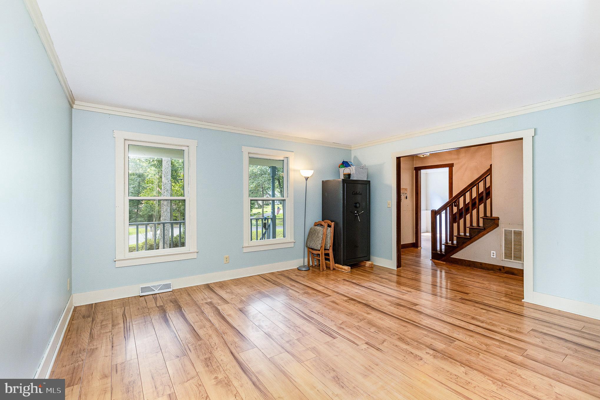 1032 ISABELLA DRIVE