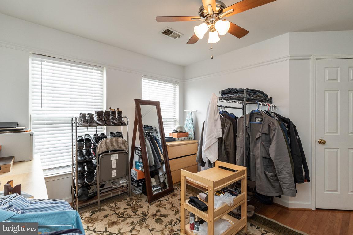 HIGHLANDS OF WARRENTON PHASE 2 - Residential