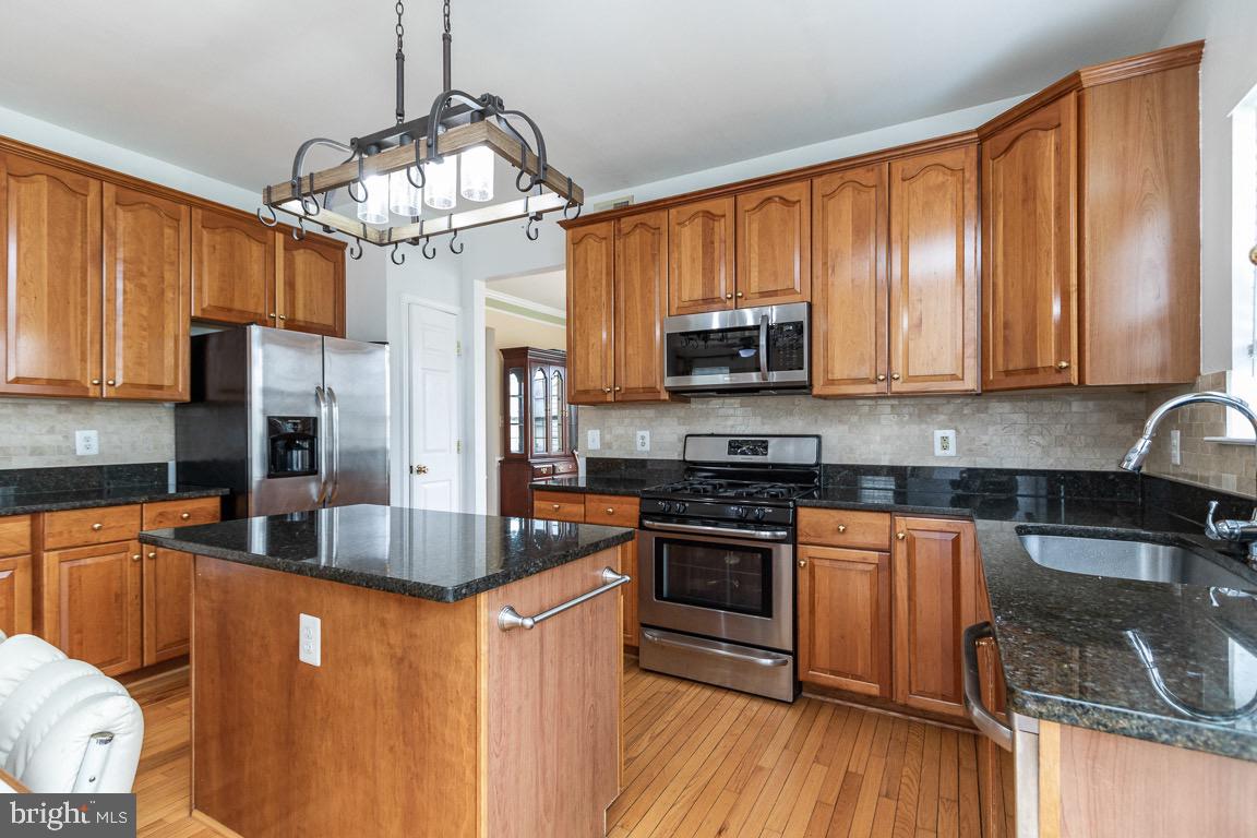 HIGHLANDS OF WARRENTON PHASE 2 - Residential