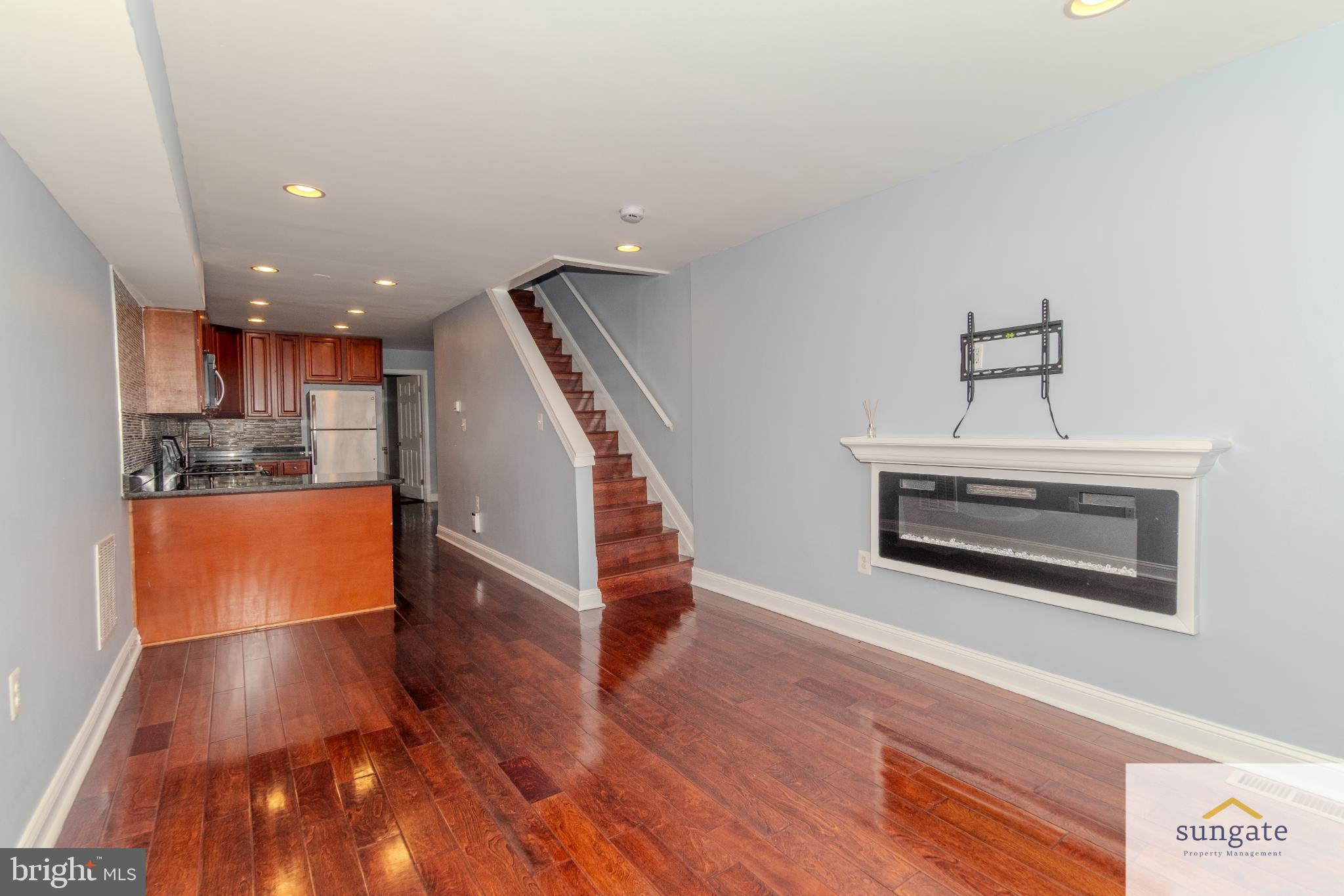 MCELDERRY PARK - Residential Lease