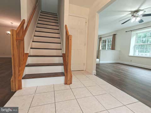 Townhouse For Rent - 104 Coventry Way<br/> MOUNT LAUREL, NJ 08054