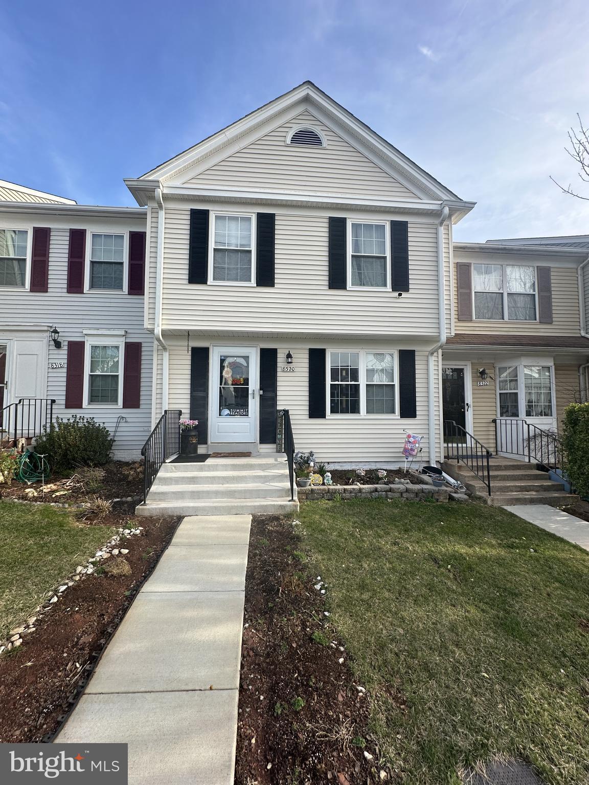 GEORGIAN HAMLET - Residential Lease