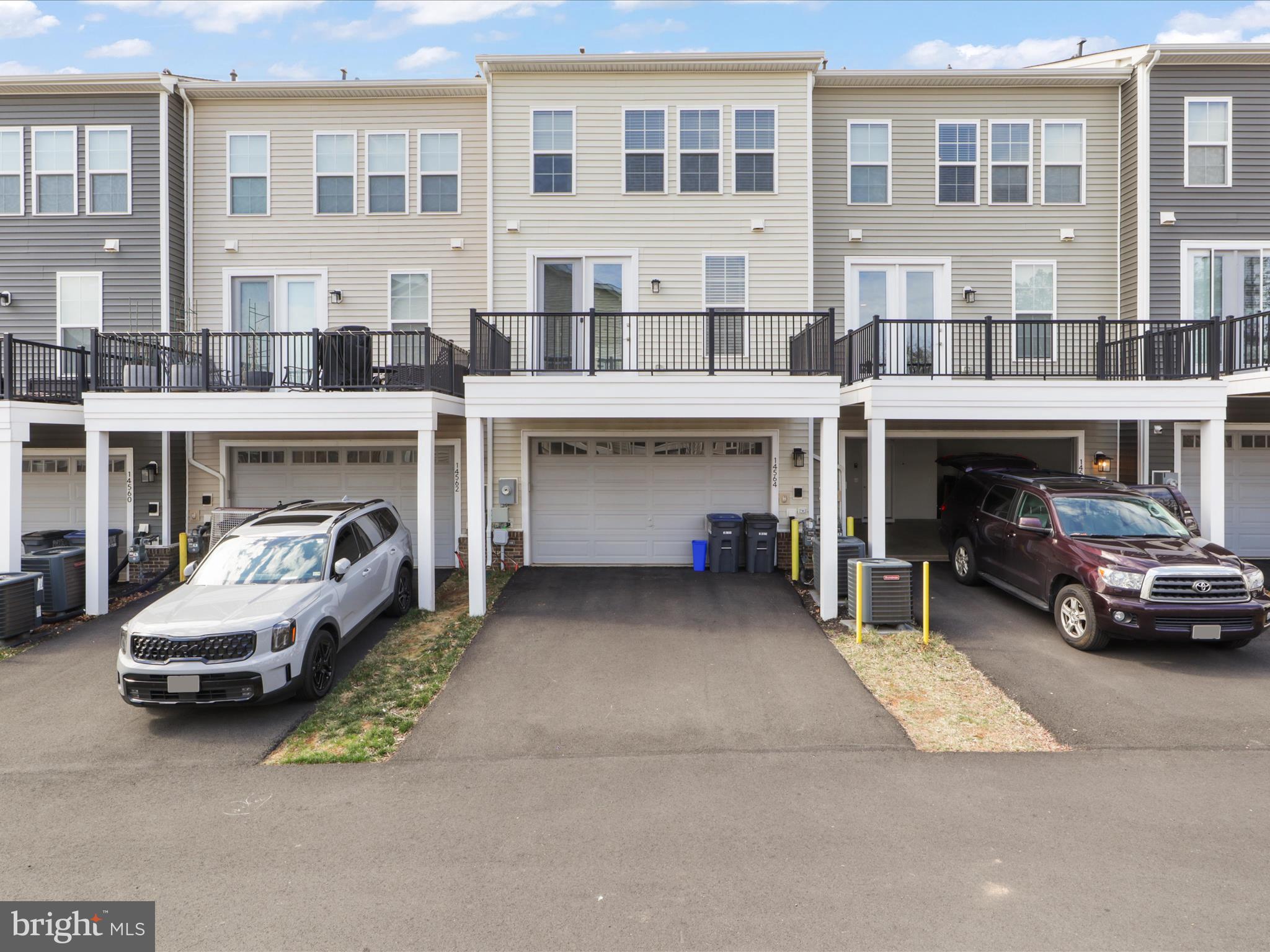 ROBINSON MANOR - Residential Lease