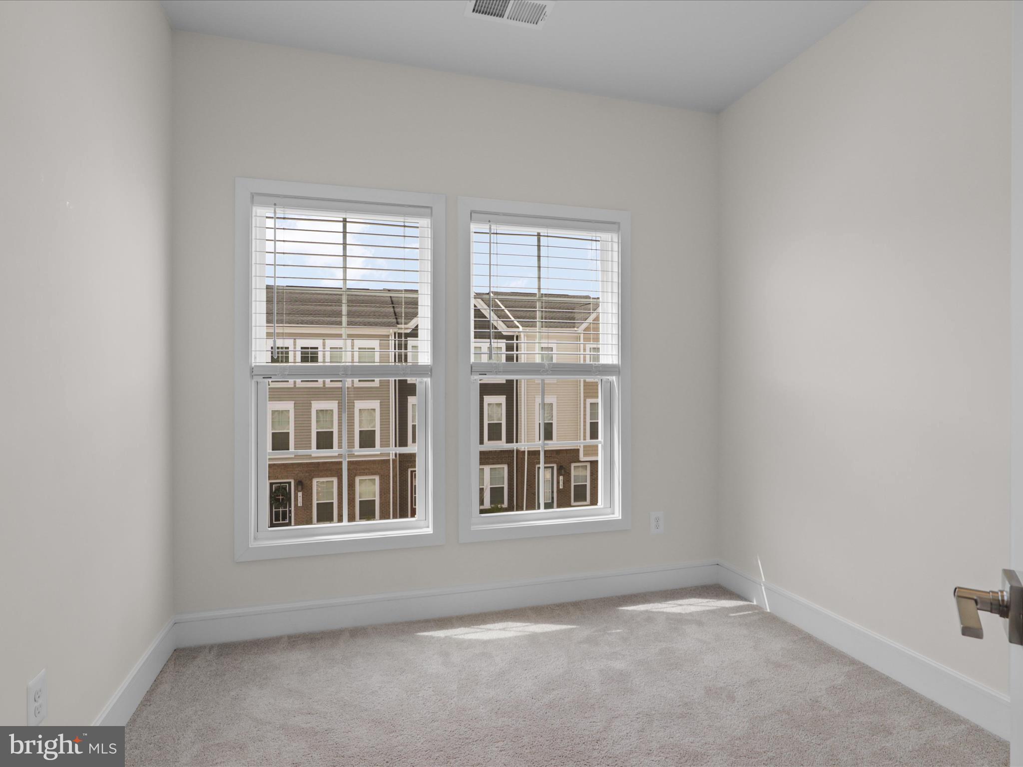 ROBINSON MANOR - Residential Lease