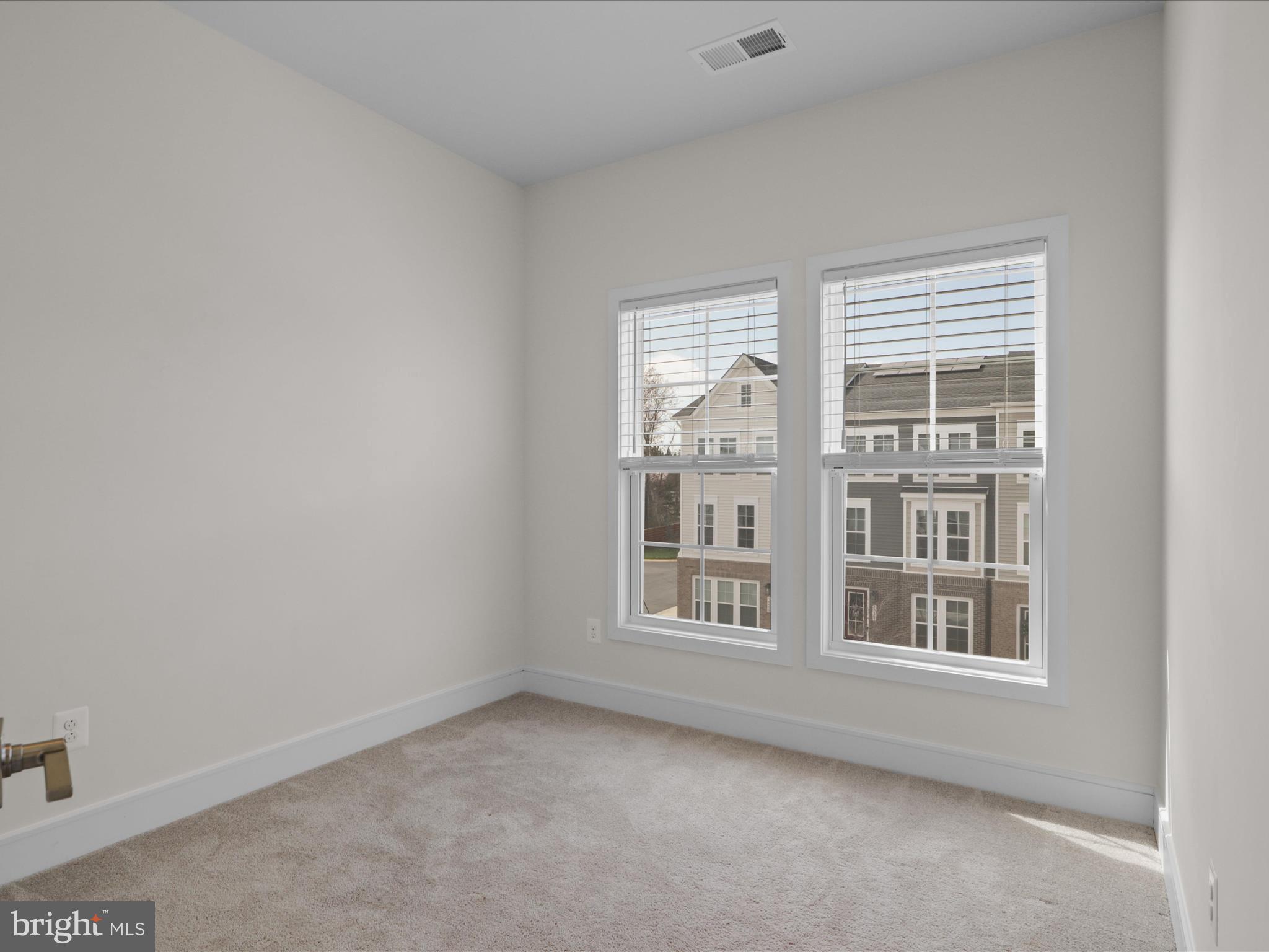 ROBINSON MANOR - Residential Lease