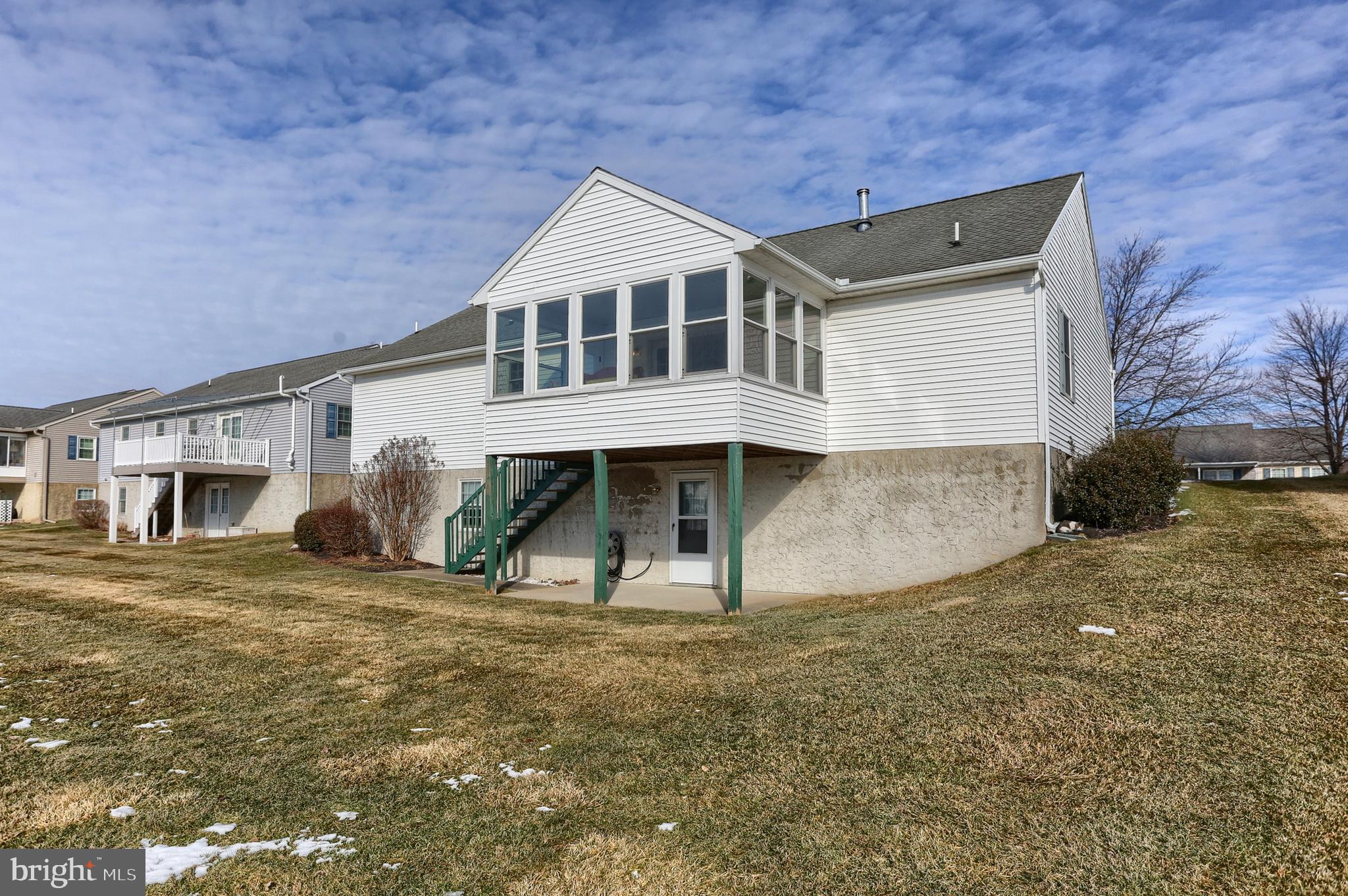 ARBOR GATE - Residential