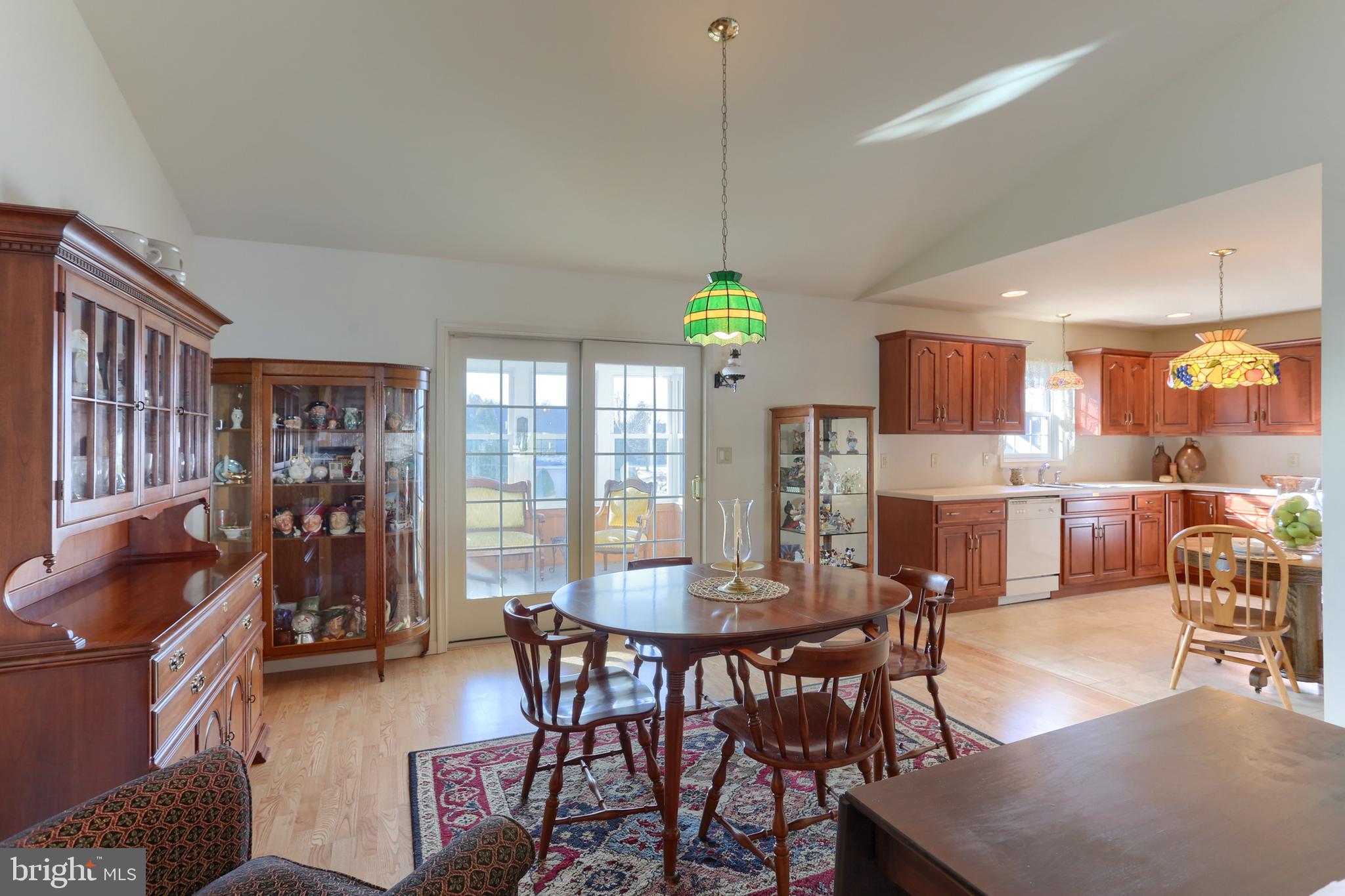 ARBOR GATE - Residential