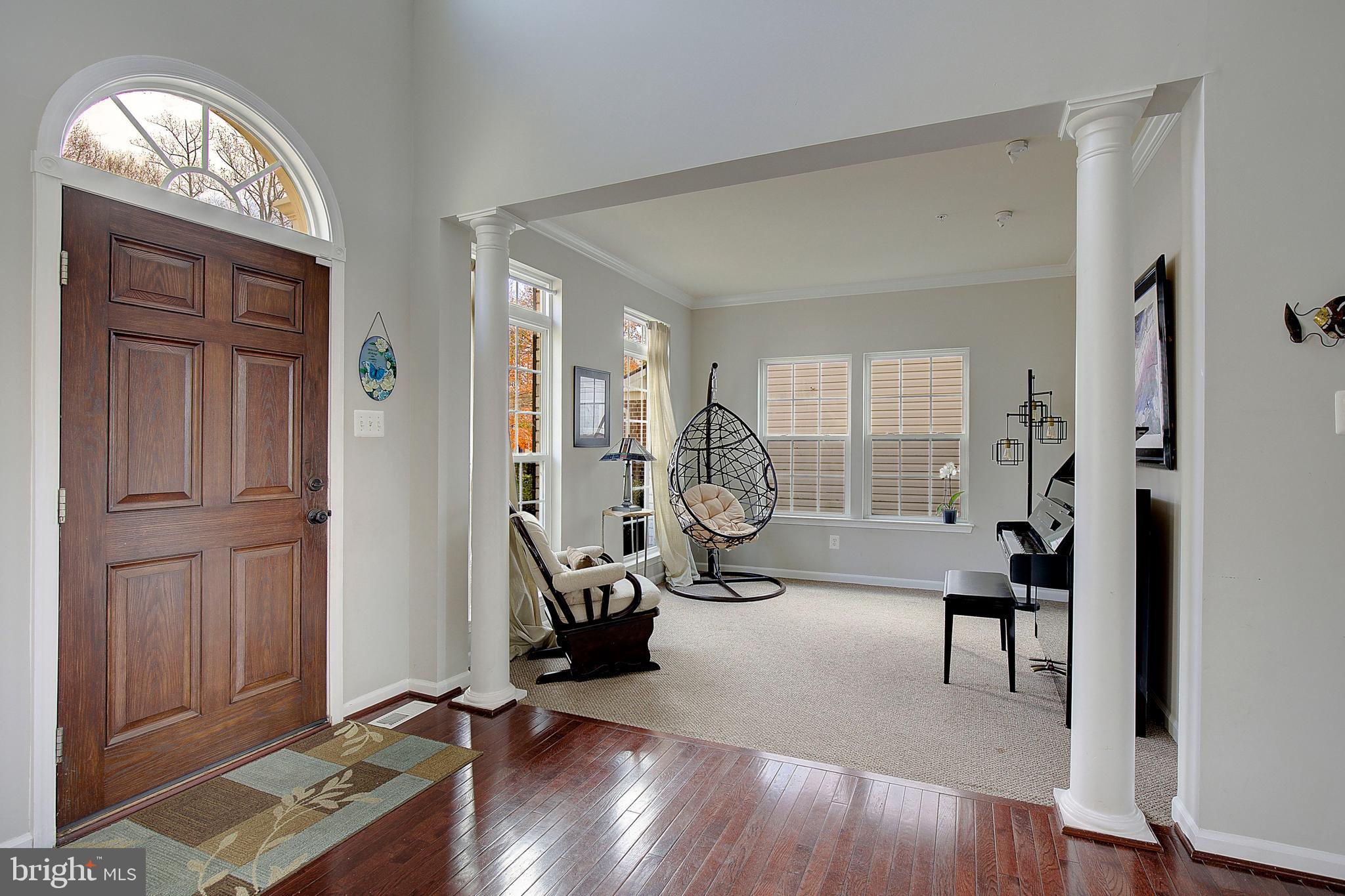 15517 GLASTONBURY WAY