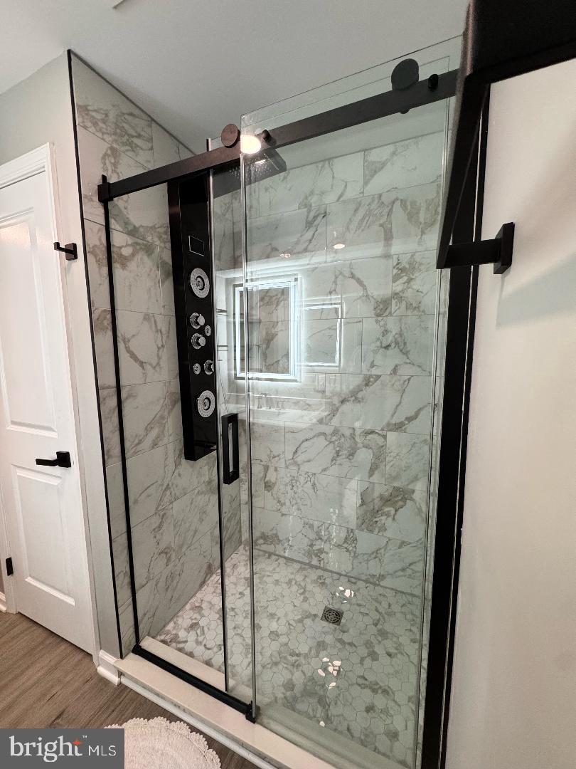 SHERLOCK HOLMES ESTATES - Residential