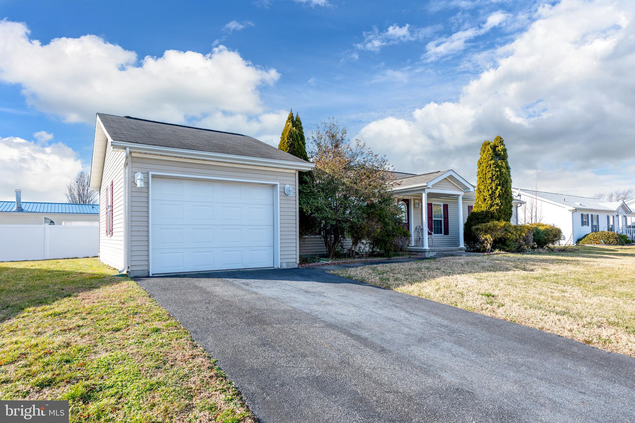 WILD MEADOWS - Residential