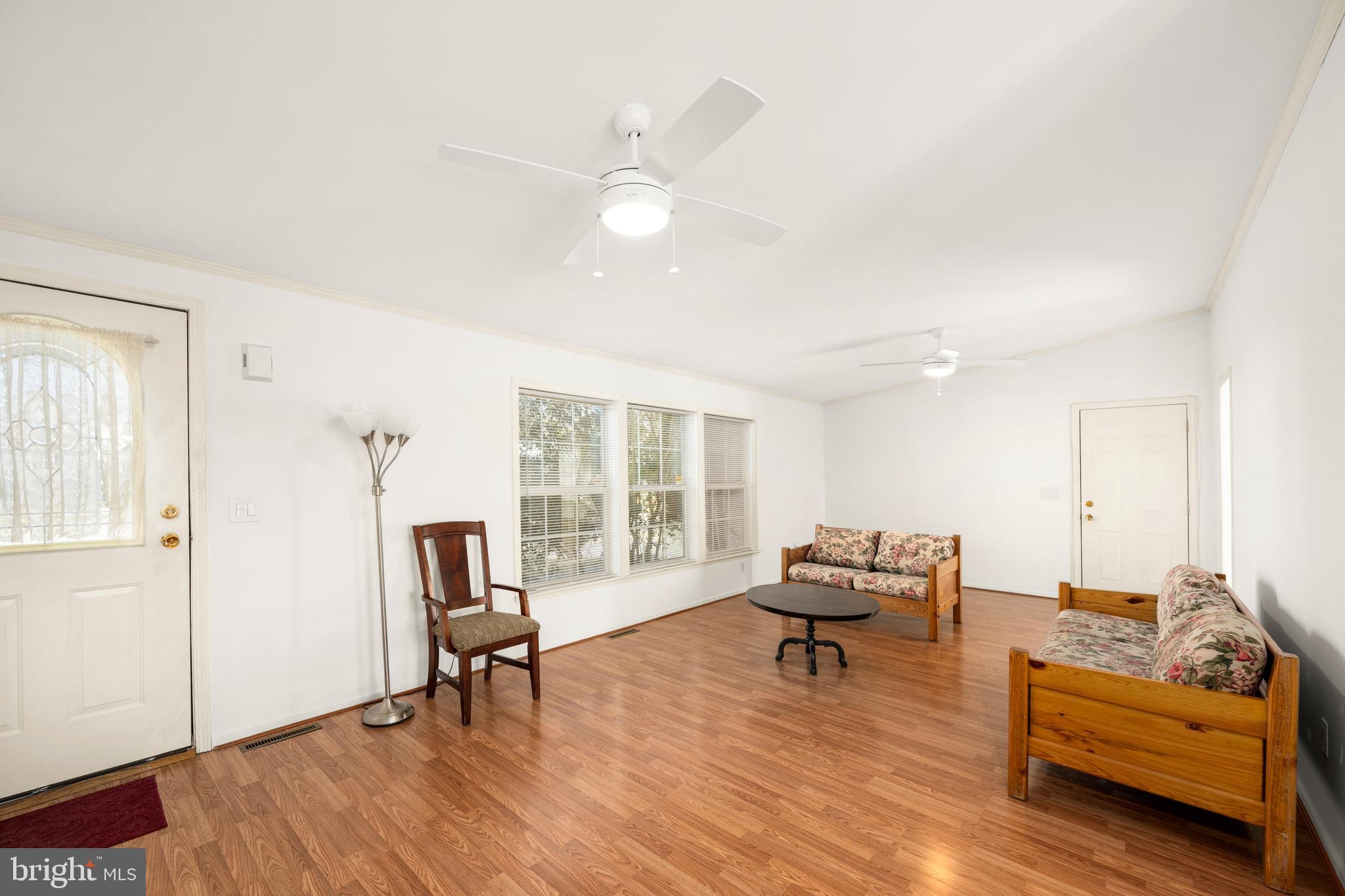 135 MAUREEN PLACE 135