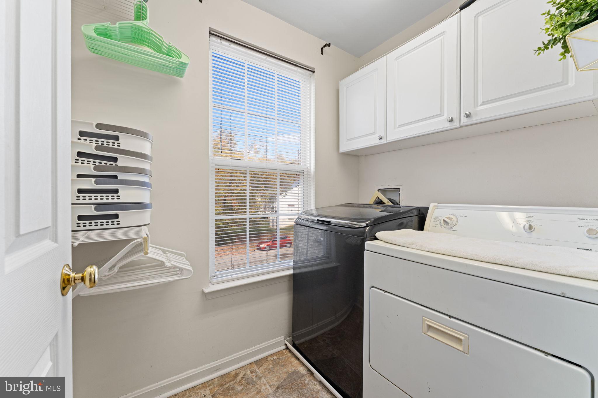 COLLINGTON ESTATES - Residential