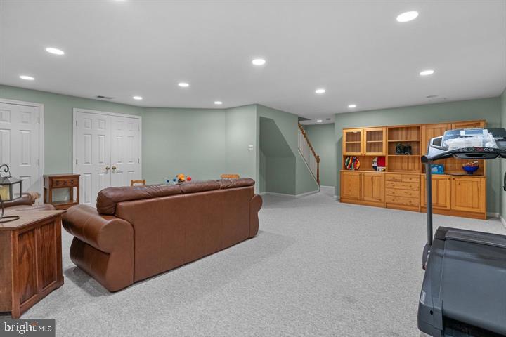 ORCHARD HILL - Residential