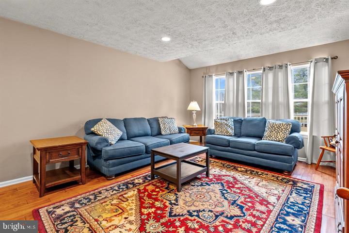 ORCHARD HILL - Residential