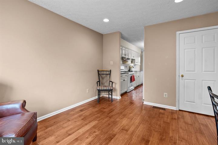 ORCHARD HILL - Residential