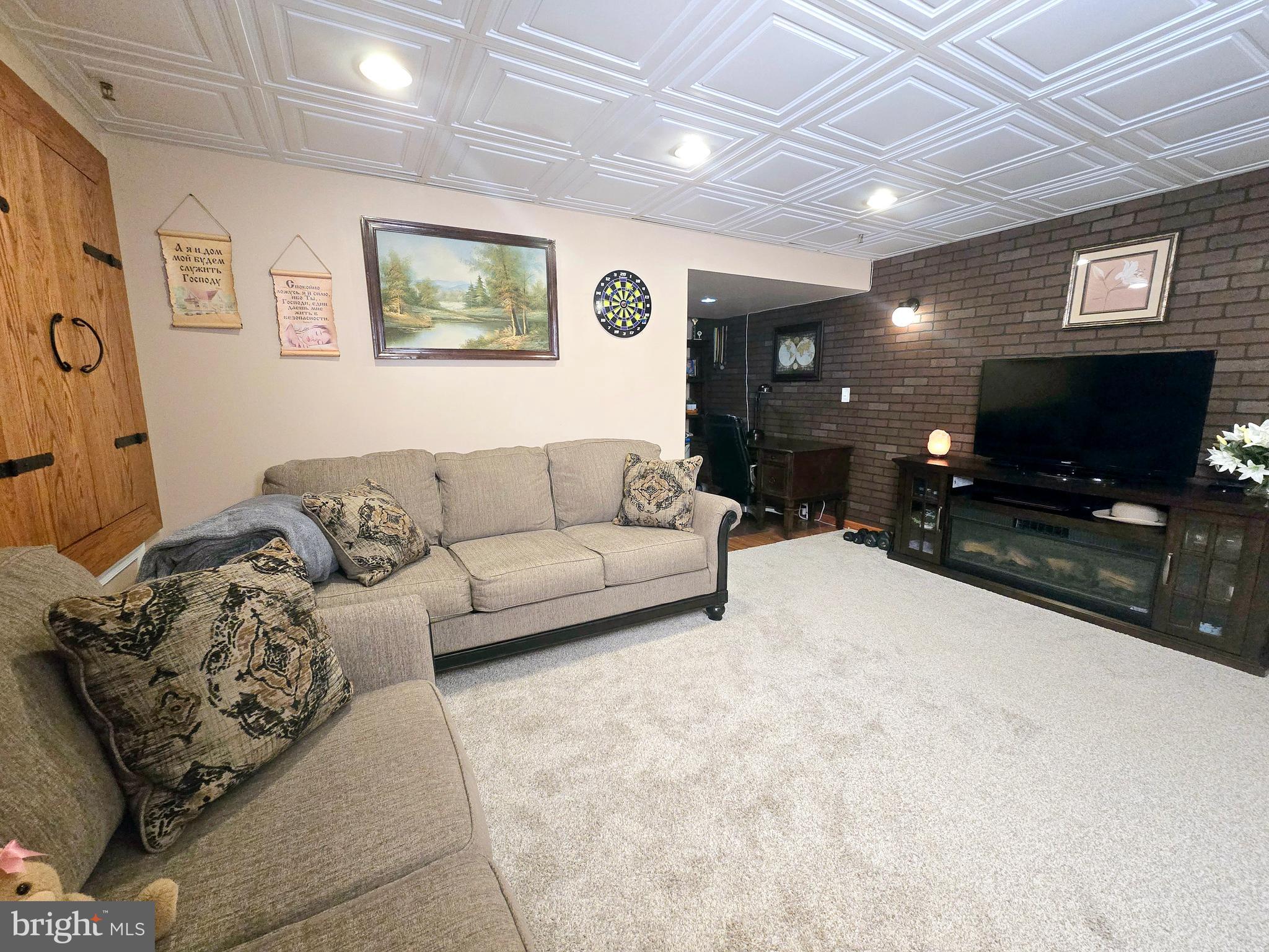 PENNS WOOD - Residential