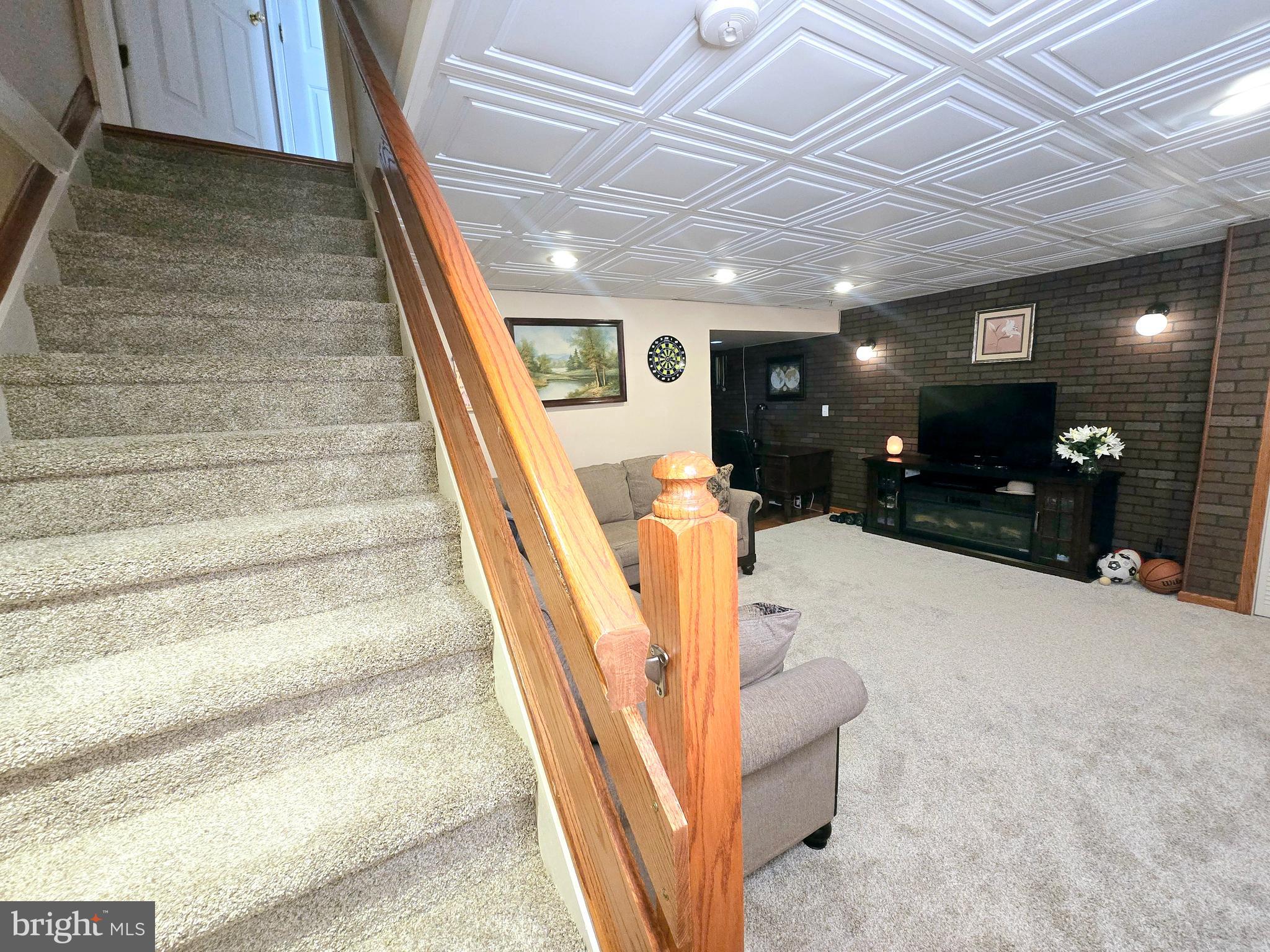 PENNS WOOD - Residential