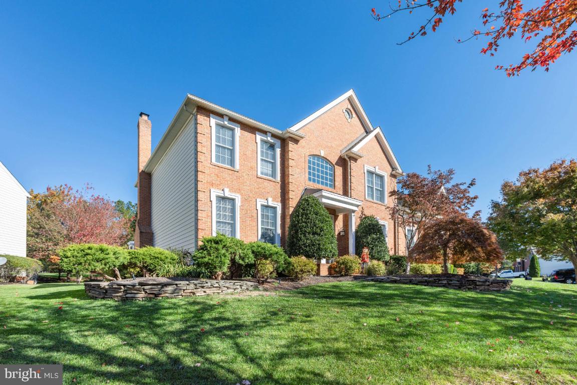 DOMINION VALLEY COUNTRY CLUB - Residential
