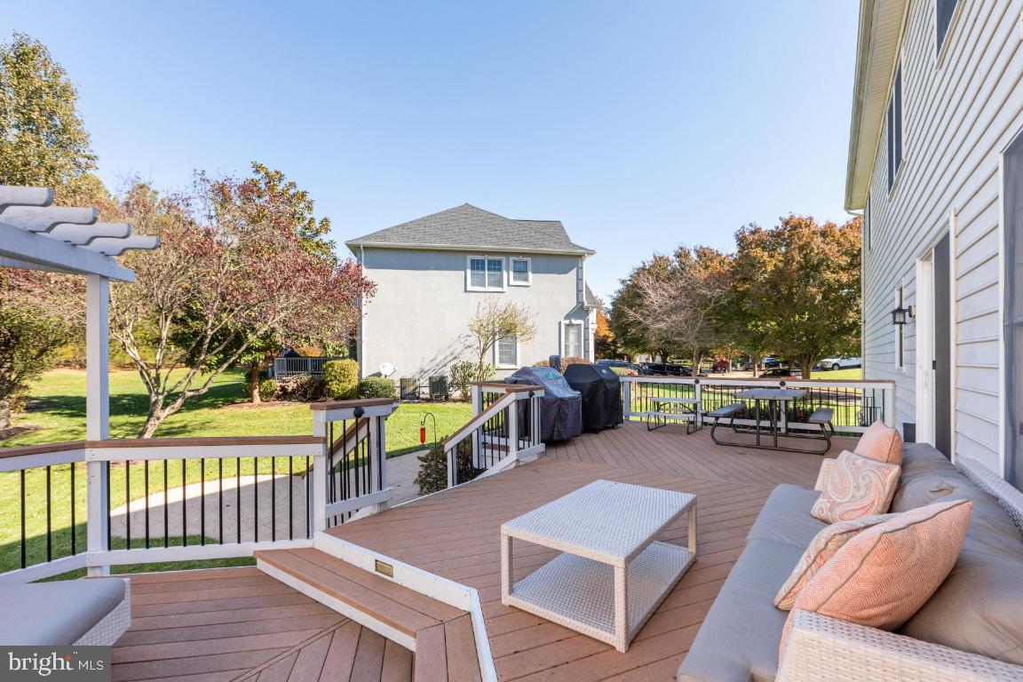 DOMINION VALLEY COUNTRY CLUB - Residential