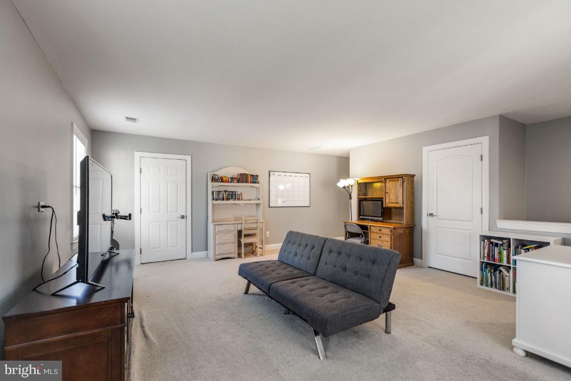 DOMINION VALLEY COUNTRY CLUB - Residential