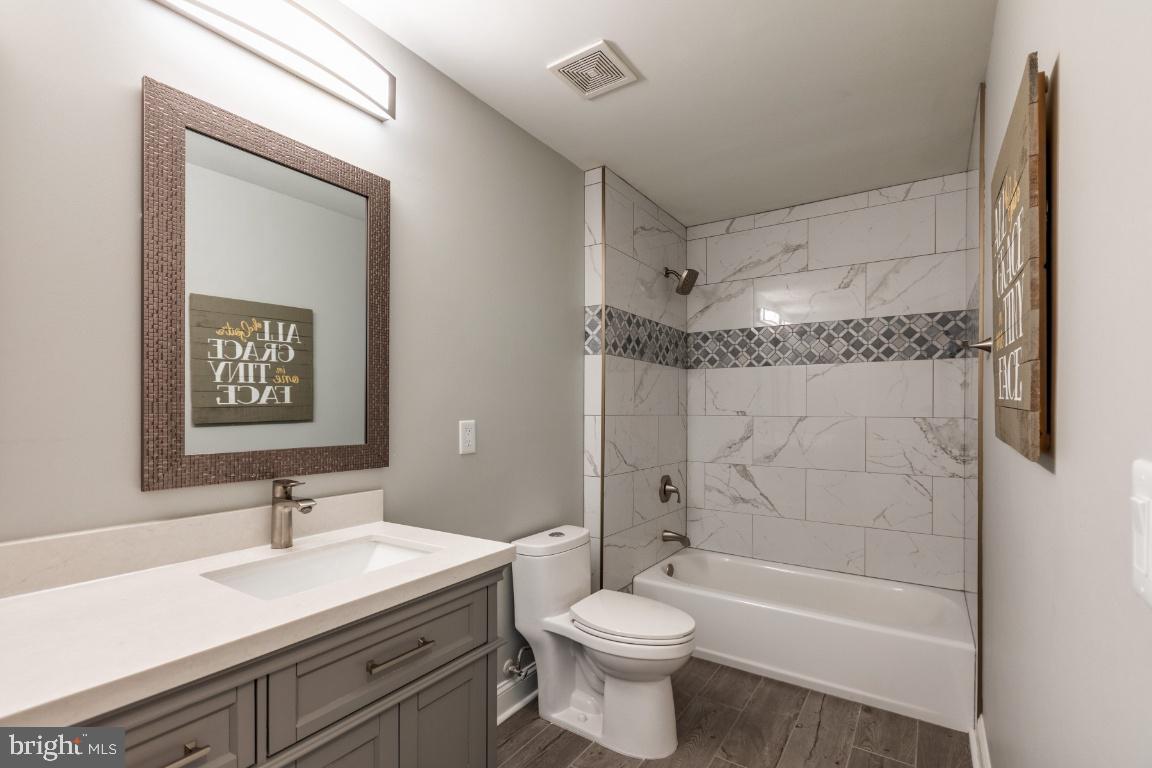 DOMINION VALLEY COUNTRY CLUB - Residential
