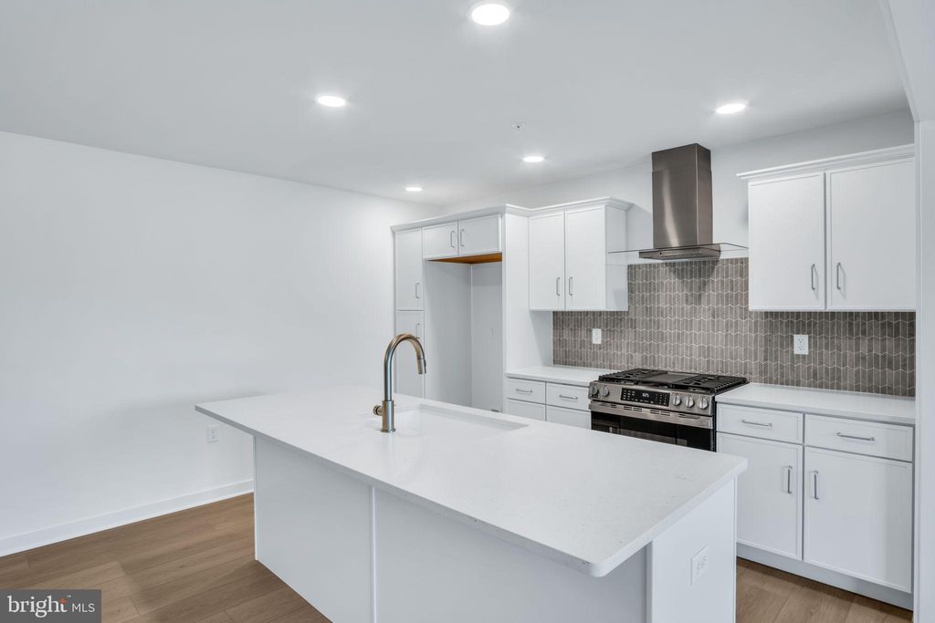 Photo of 106 Candler Way #087-16, ANNVILLE, PA 17003 (MLS # PALN2022526)