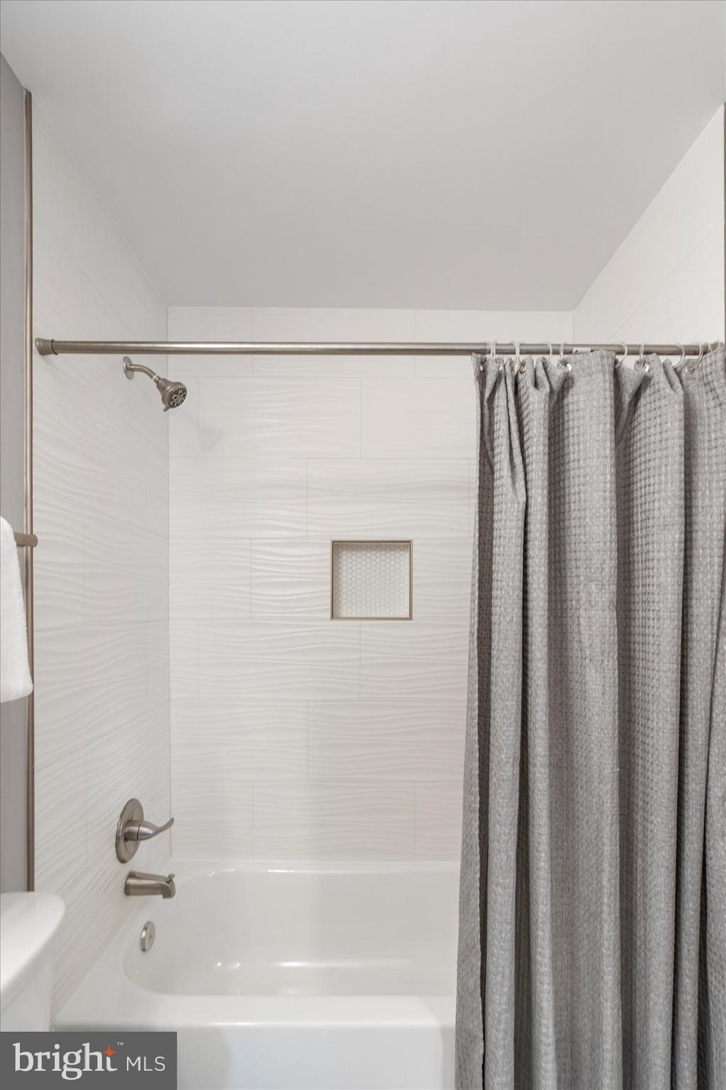 SOUTH CARROLL ESTATES - Residential