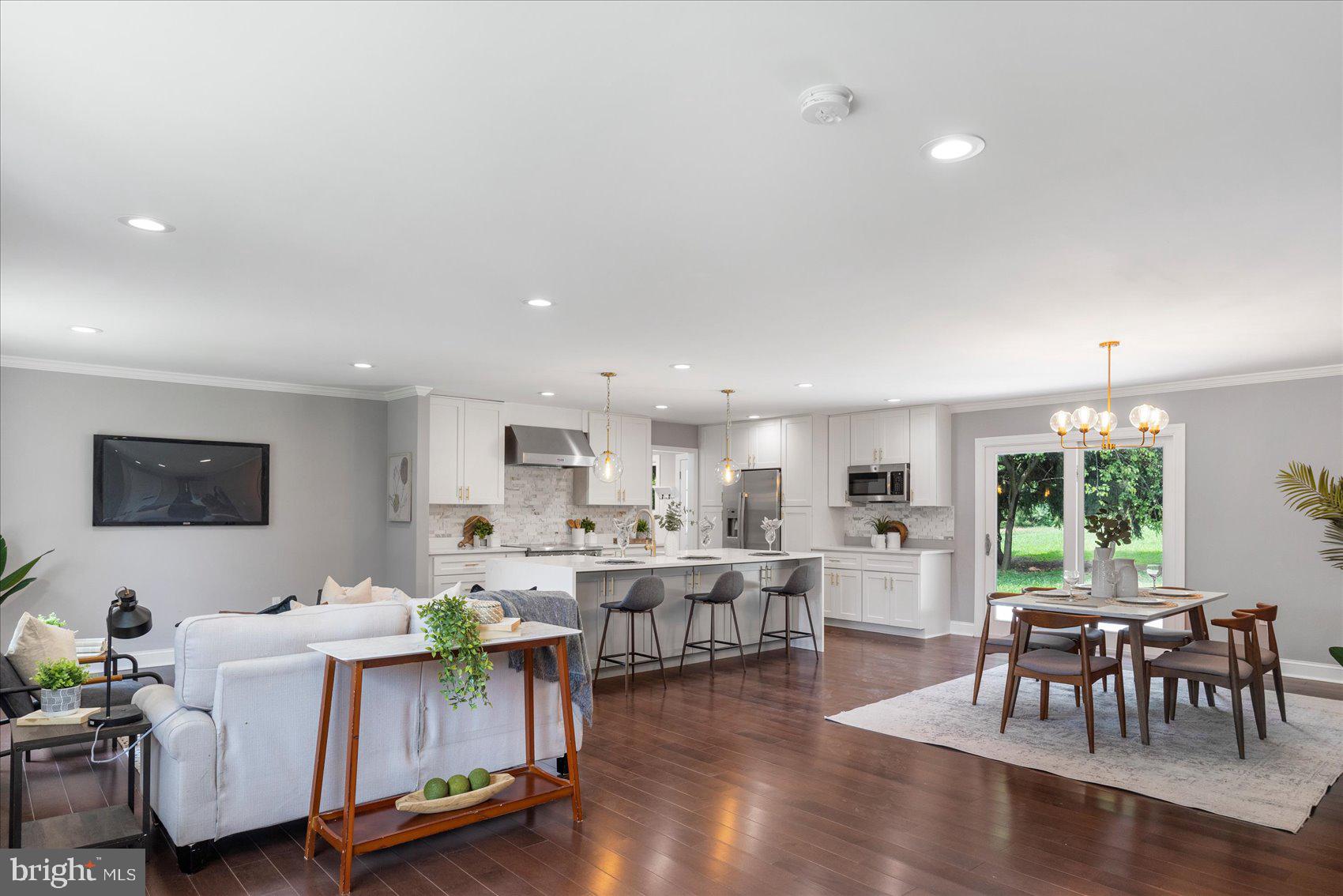 SOUTH CARROLL ESTATES - Residential