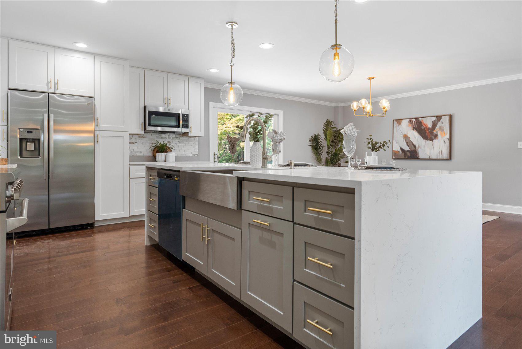 SOUTH CARROLL ESTATES - Residential